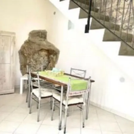 Сasa de vacaciones Forio Casa Villa, La Grille Du Coq 1 Il Prezzo Della E Riferito All'intero Con Il Limite Delle Persone Previste N 4 *
